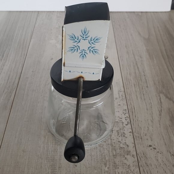 𝅺vintage Androck Glass Cheese/Spice Grater Made in USA 🇺🇸 - Picture 4 of 4